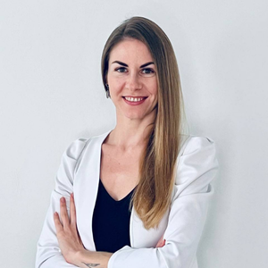 Новикова Ірина